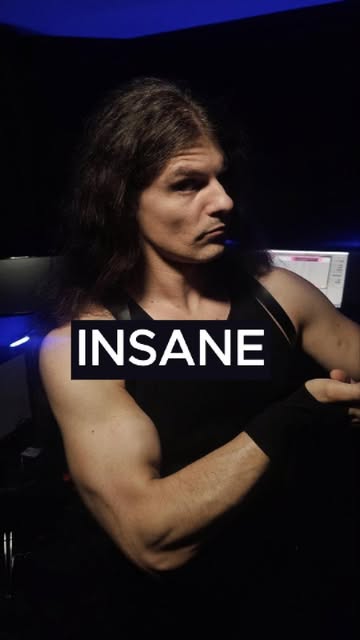 Just a little snippet of our song IT'S A TRAP performed by our singer @petercinfinite . 🔥 Lifehack: You won't get trapped in 2026 if you listen to our new EP. 😉

#metalsinger #metalgram #numetal #meta…