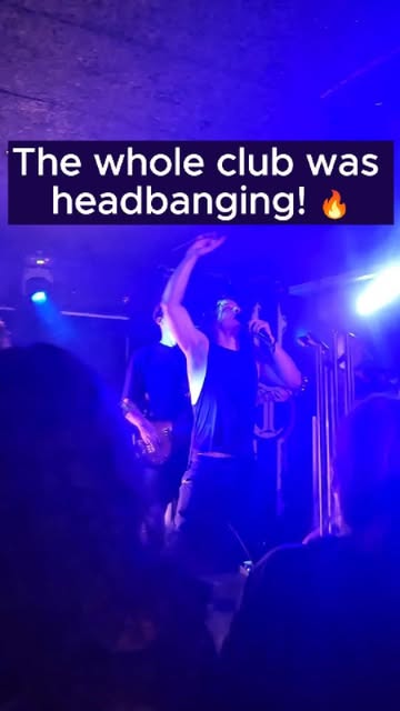 WAIT FOR THE MAINRIFF DROP! 🤯
This was one of the coolest moments during our gig at @mtc_cologne in August! The whole crowd was headbanging in sync with us to shoot a new music video for our song DOWN…